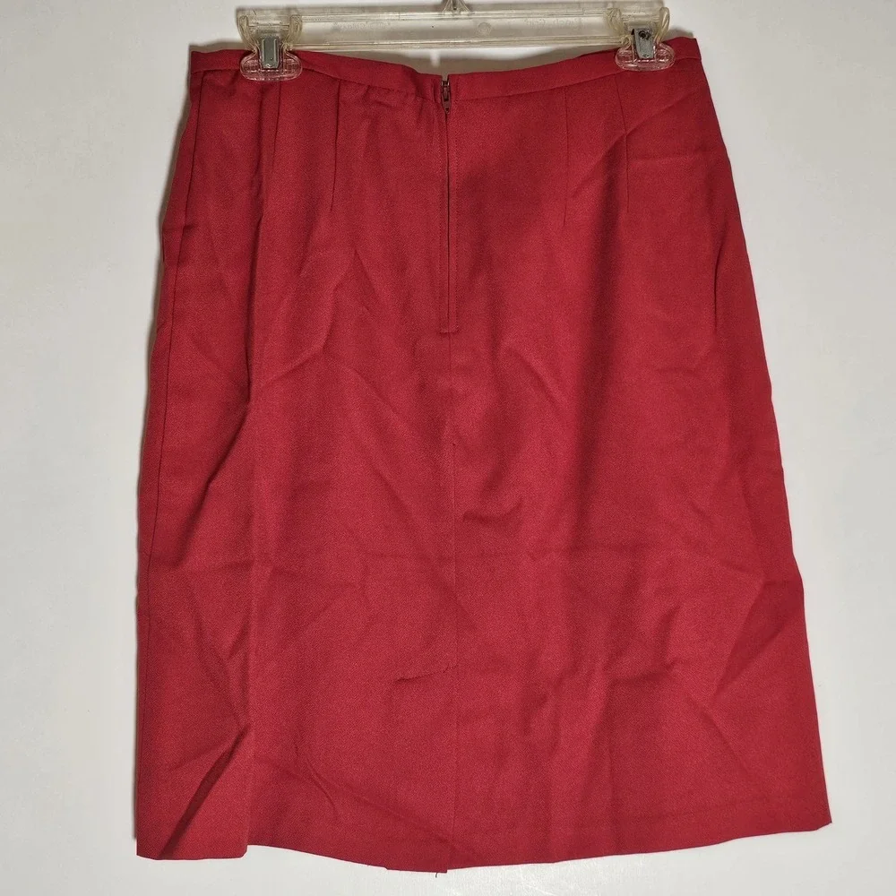 Jaclyn Smith Skirt Set Womens Medium Red 2 Button Office Business Vintage Classy